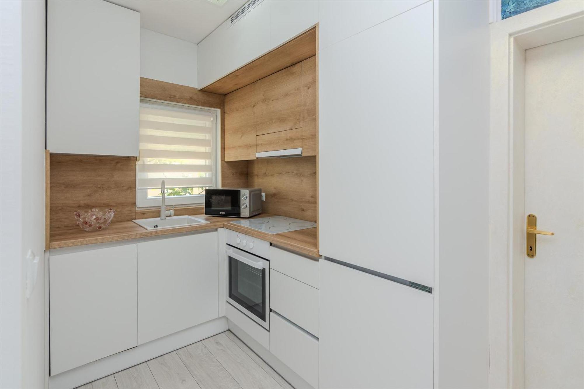 Apartments Lucica วีร์ ภายนอก รูปภาพ