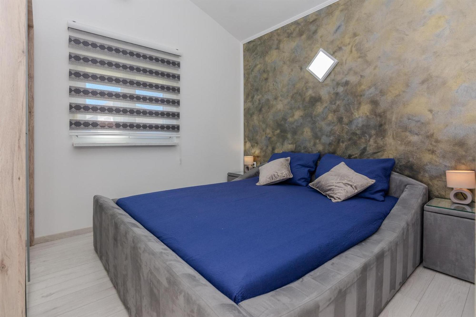 Apartments Lucica วีร์ ภายนอก รูปภาพ