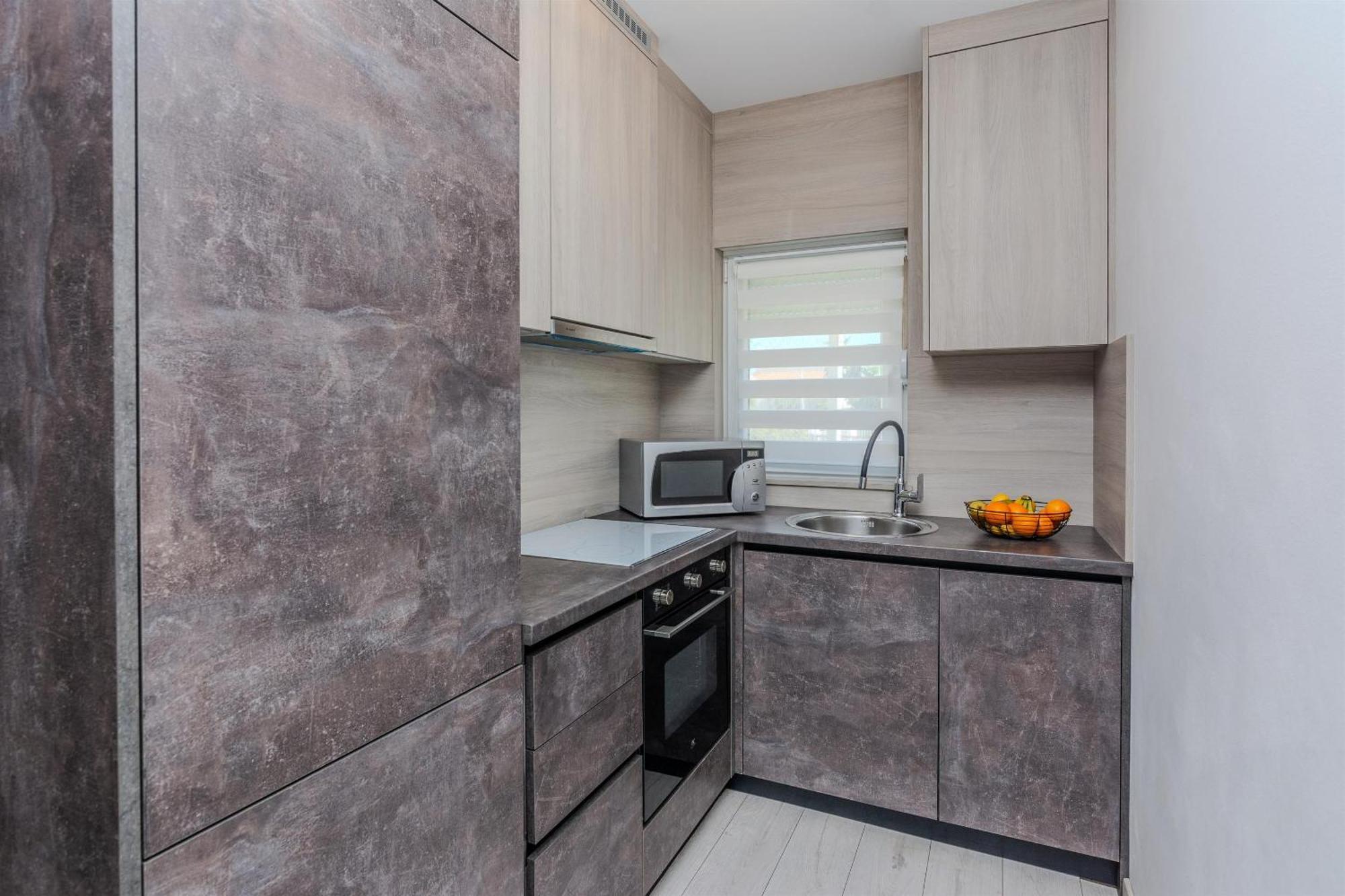 Apartments Lucica วีร์ ภายนอก รูปภาพ