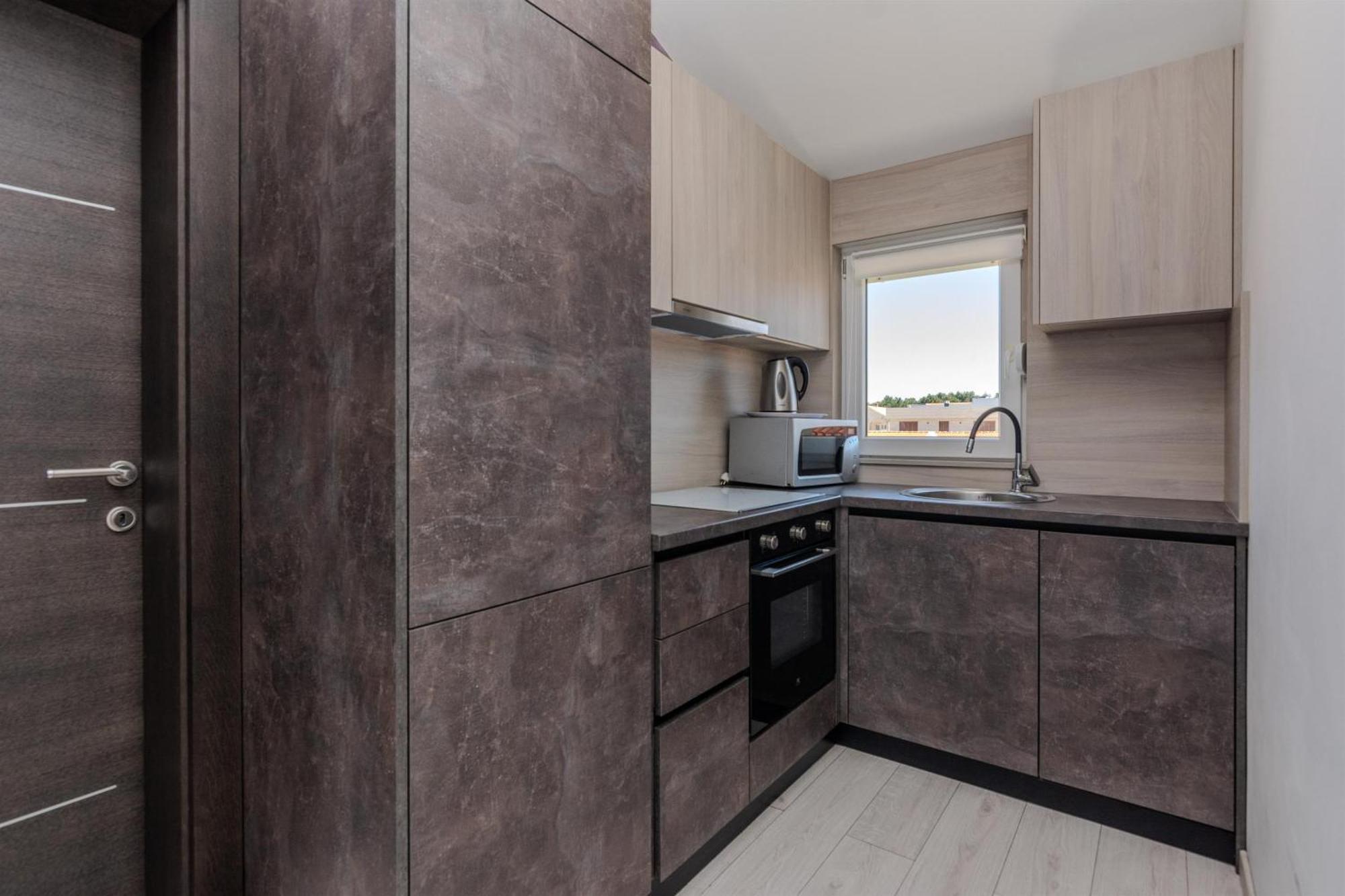 Apartments Lucica วีร์ ภายนอก รูปภาพ